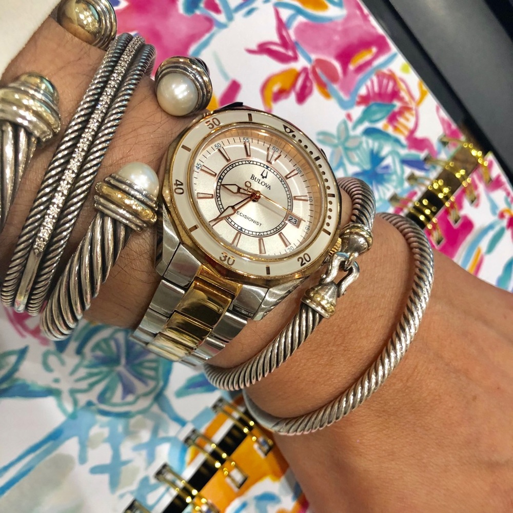 Beautiful David Yurman Bangle